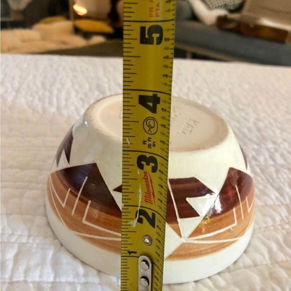 VNT Native American Signed Studio Pottery Art Bowl Kate DisMounts Southwestern - Picture 6 of 6